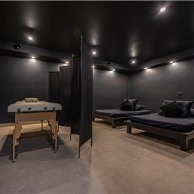 5 bedroom villa with pool near Crikvenica, sleeps 10